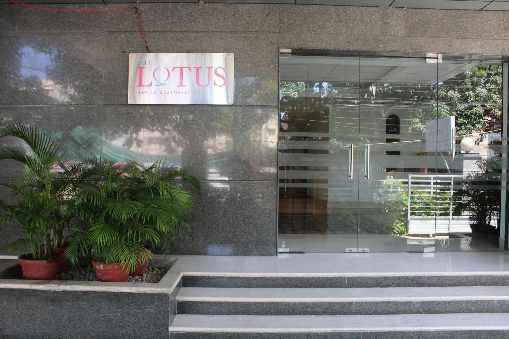 The Lotus Apartment Hotel, Burkit Road Chennai Exterior photo